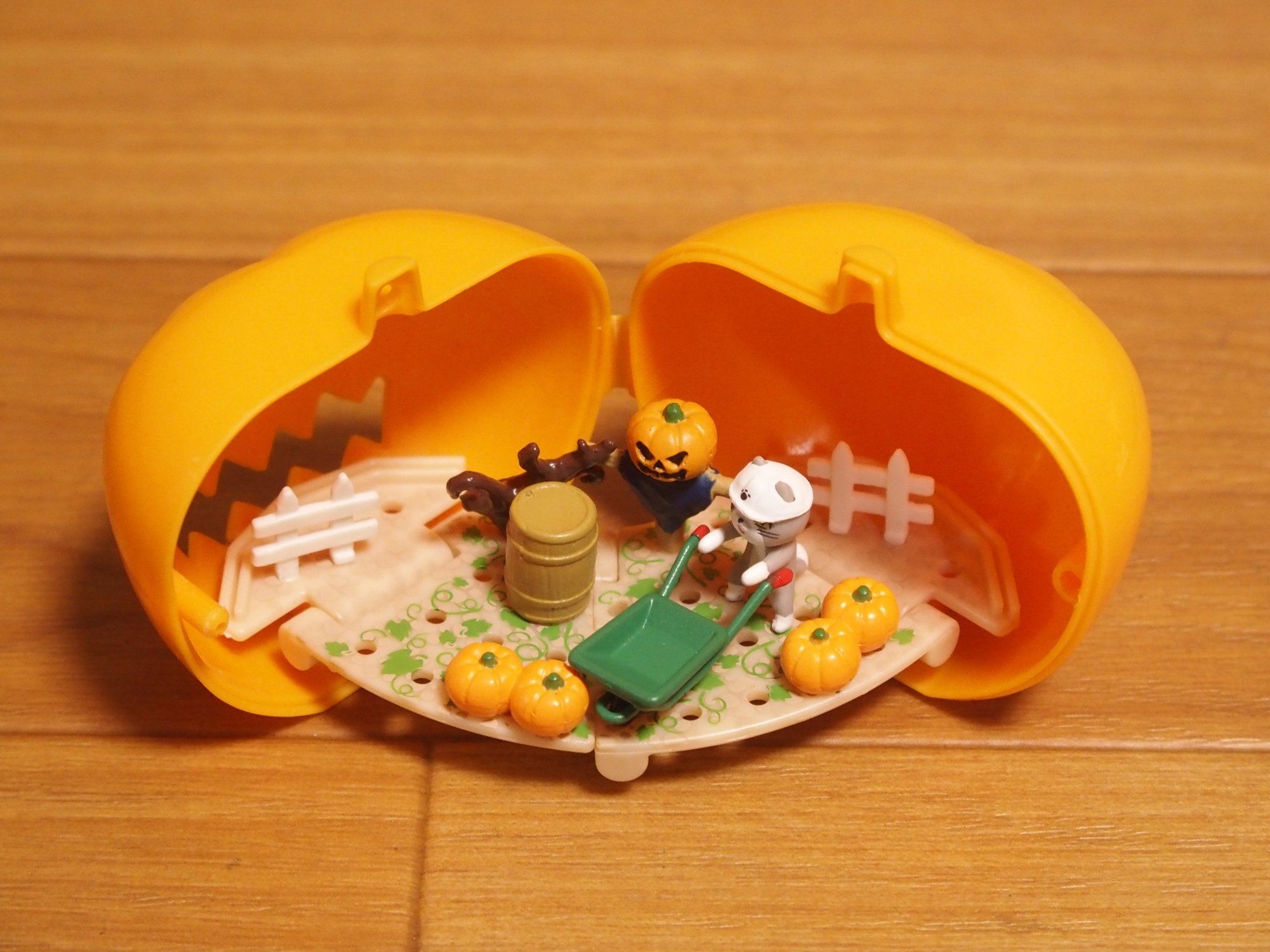Tarlin capsule toys kawaii 2-w - đánh giá và giá Capsule Toy Gashapon