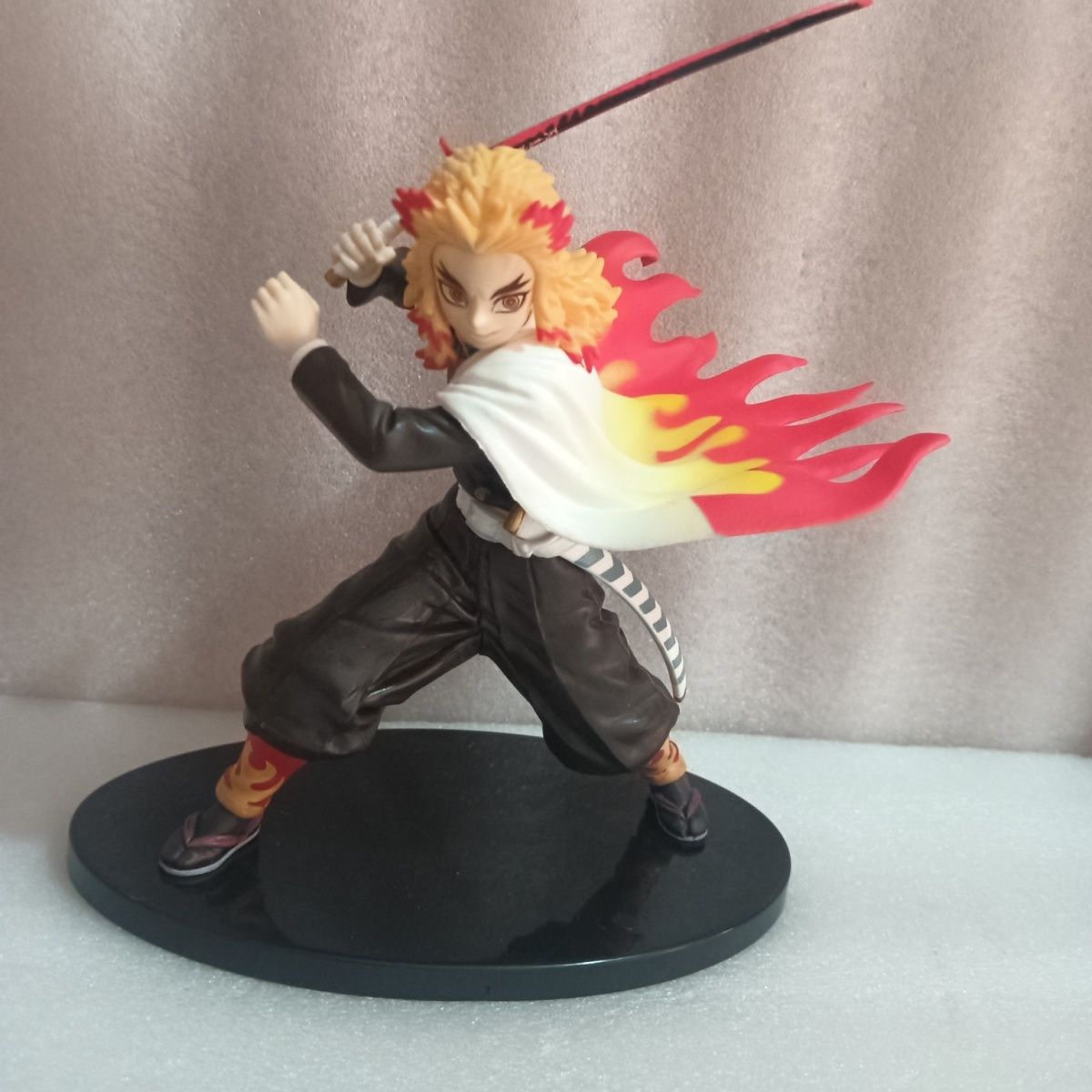 20cm Demon Slayer scale figure - đánh giá và giá Vinyl Figure Blank